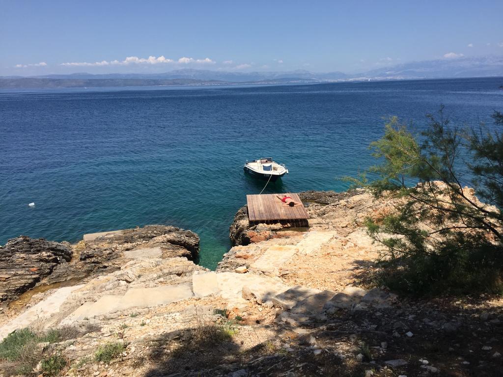 Apartment Maestral Rogač Buitenkant foto